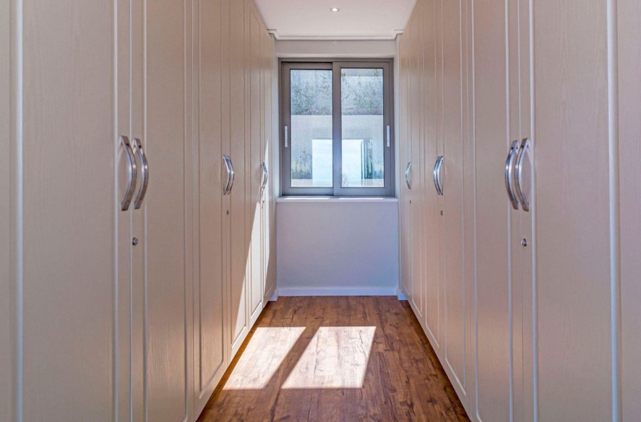 7 Bedroom Property for Sale in Fairhaven Country Estate Western Cape